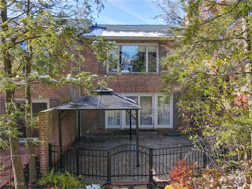 Falmouth Place Condo - Residential