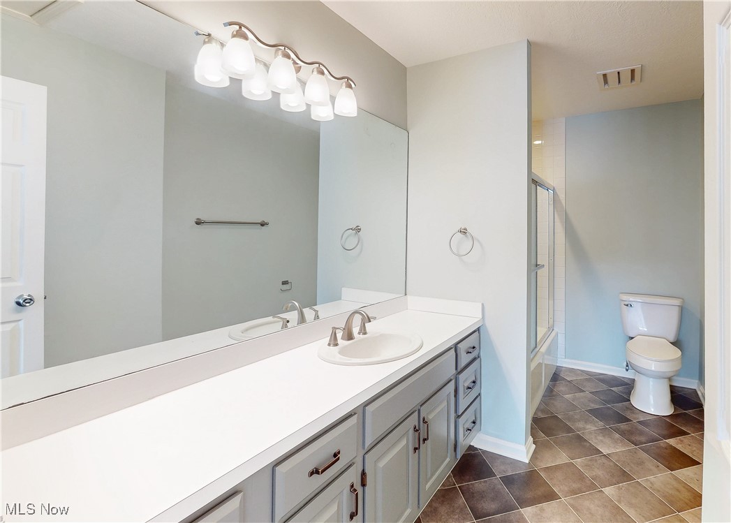 Falmouth Place Condo - Residential