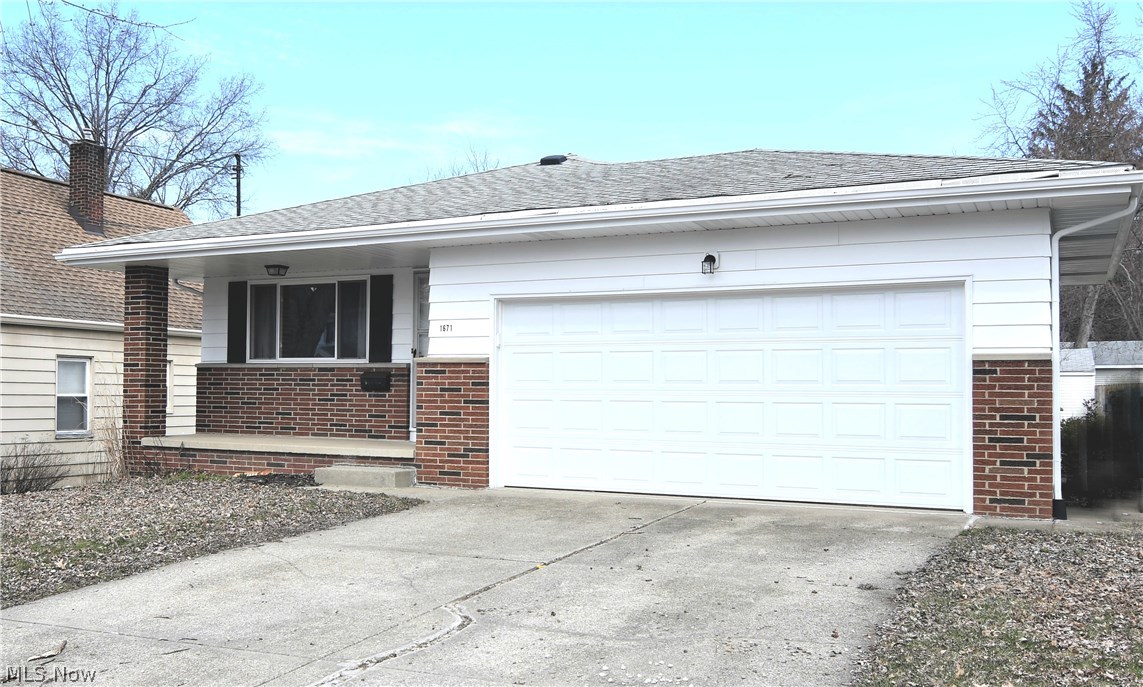 Welcome to this maintenance free living Ranch. Great front porch leads you into a large living room with hardwood floors.
Large eat-in kitchen which is a Chef's dream with new cabinets, countertops, dishwasher, garbage disposal, microwave, refrigerator and new
flooring completed in 2018. Three bedrooms with a half bath off the Master Bedroom. The lower level features, modern furnace,
updated electric, new sump pump 2018 and partially waterproofed basement to add your finishing touch and low maintenance.. The entire home has been painted inside and out. New light fixtures throughout home. Two car attached garage. Walk to restaurants downtown and in the neighborhood. Easy access to downtown Akron and surrounding communities. This won't last long....
Call for your private showing.