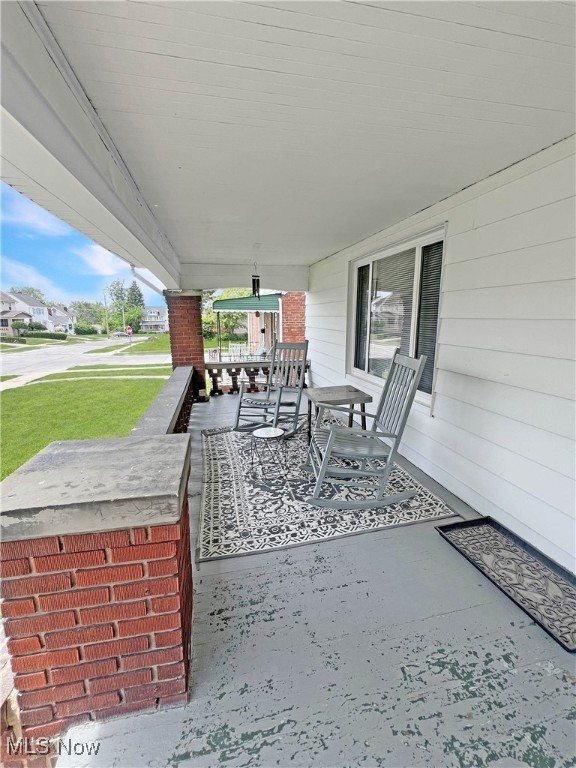 9007 Plymouth Avenue, Garfield Heights, Ohio image 4