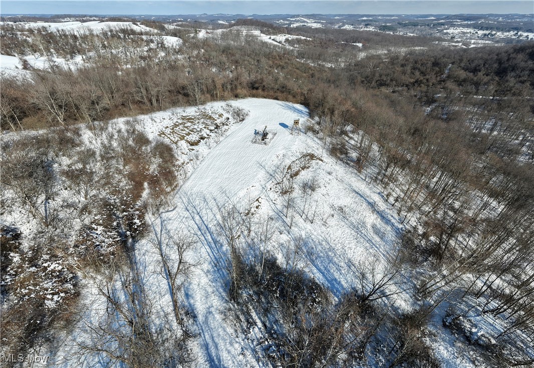 Valley Road, Caldwell, Ohio image 3