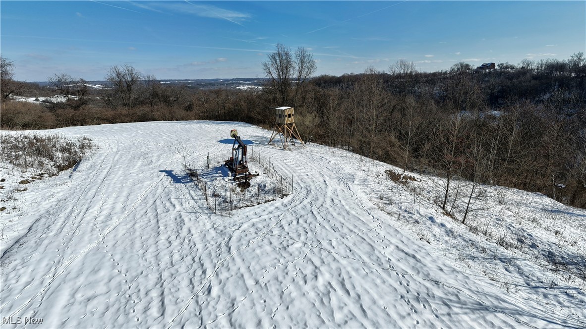 Valley Road, Caldwell, Ohio image 17