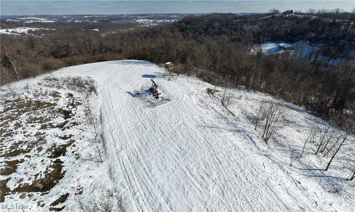 Valley Road, Caldwell, Ohio image 16