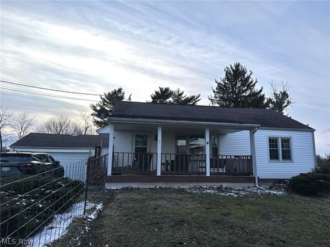 Homes For Sale - 53562 High Ridge Road<br/> Bridgeport, OH 43912