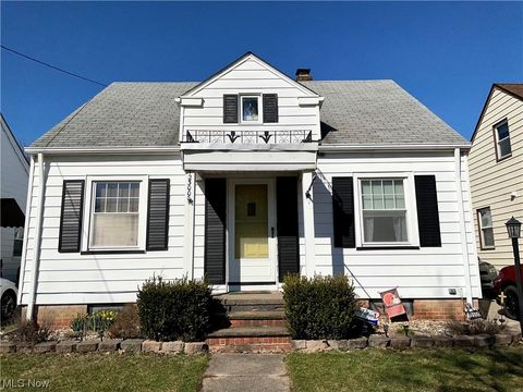 12300 Marne Avenue, Cleveland, OH 44111 - #: 5022402