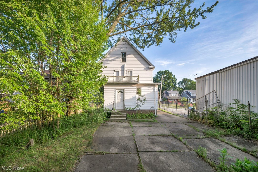 Burger Ave - Residential Income