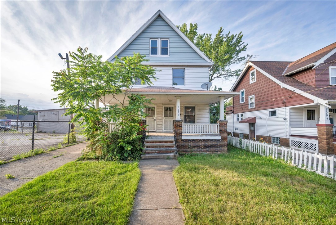 Burger Ave - Residential Income