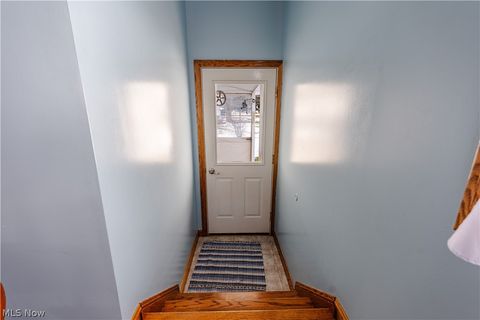 Tiny photo for 16352 Nauvoo Road, Middlefield, OH 44062 (MLS # 5190239)