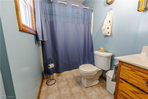 Tiny photo for 16352 Nauvoo Road, Middlefield, OH 44062 (MLS # 5190239)