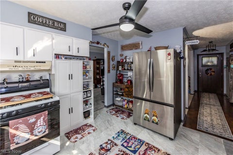 Tiny photo for 13485 Sunflower Avenue NW, Mogadore, OH 44260 (MLS # 5239713)