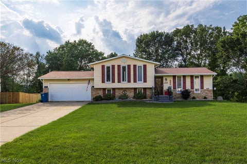 Tiny photo for 13485 Sunflower Avenue NW, Mogadore, OH 44260 (MLS # 5239713)