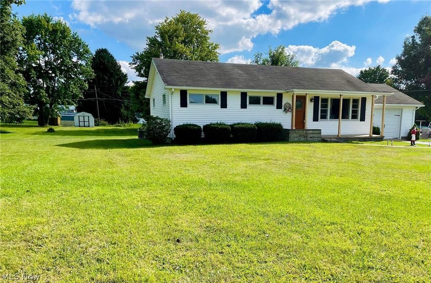 Amazing move in ready 3-bedroom ranch home on North End Zanesville. Such a convenient location close to all amenities including shopping, restaurants and hospital!
New updates throughout which include electric service, hot water tank, all light fixtures, luxury vinyl plank flooring and carpet, as well as appliances including washer and dryer!!! Additional great space in the partially finished basement as well as existing plumbing to add in a second full bath.
Nice sized front and back yards to enjoy with over a half-acre!  Call TODAY to schedule your private Viewing.  This Property will not last long!!!