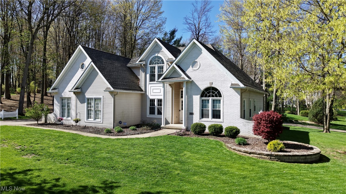 2674 High Hampton Trail, Cuyahoga Falls, Ohio image 2