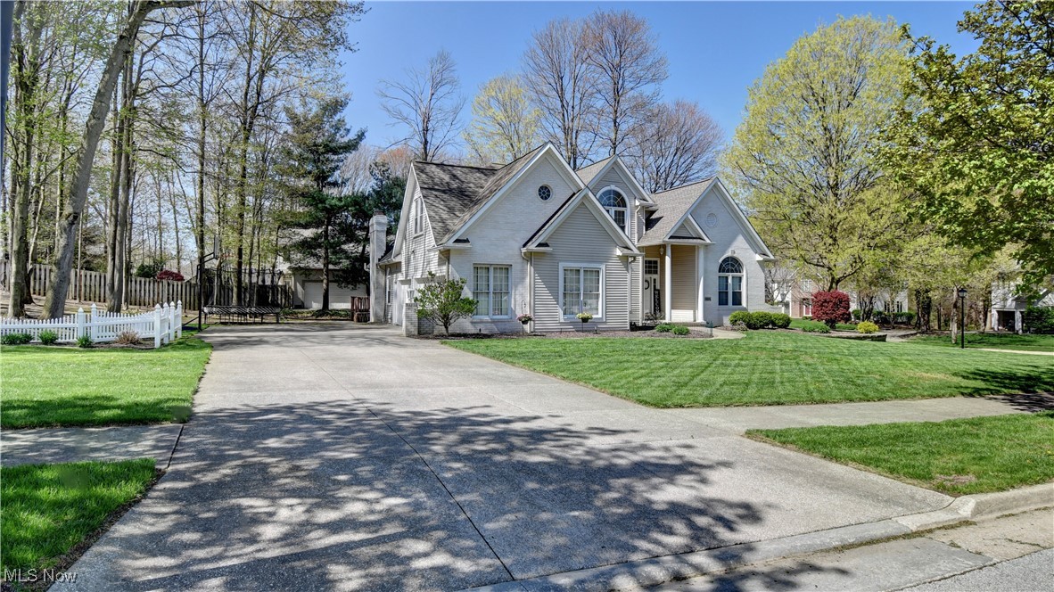2674 High Hampton Trail, Cuyahoga Falls, Ohio image 3