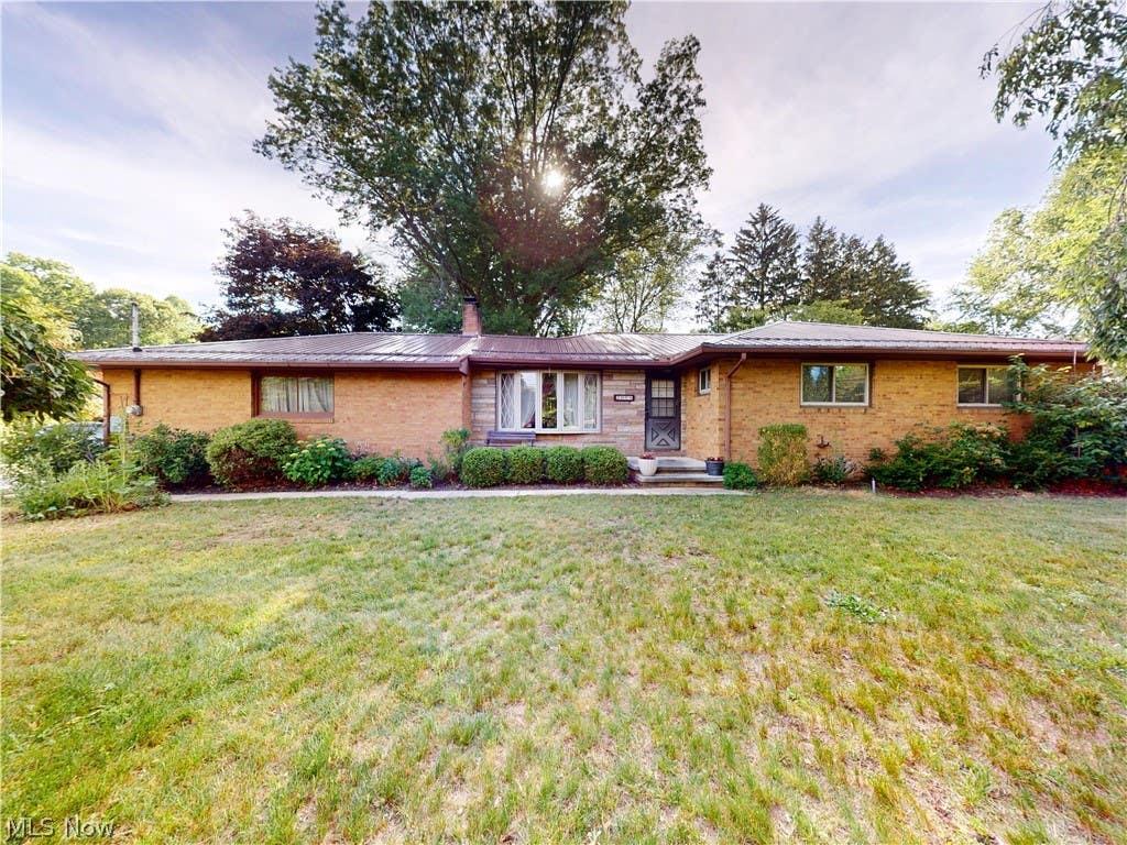 Photo of 2068 Green Road, Madison, OH 44057 (MLS # 5218601)