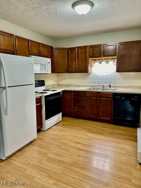 Housley - Residential Lease
