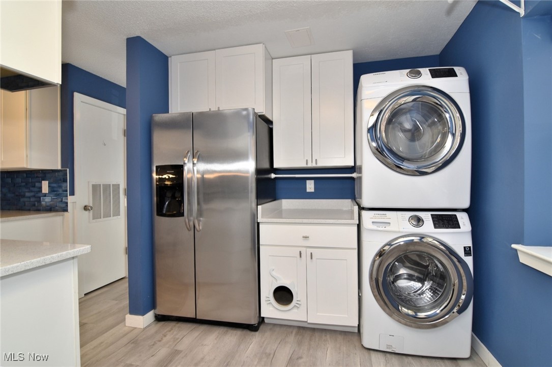 Fox Hollow/Woodhawk Condo Ph 2 - Residential