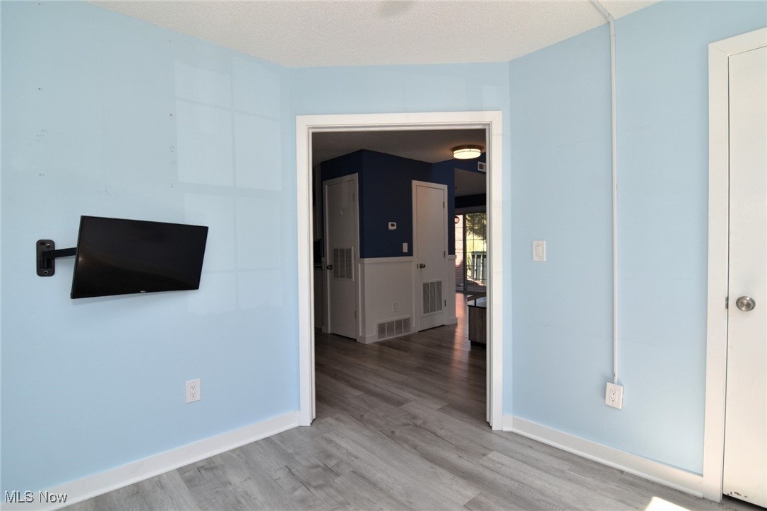 Fox Hollow/Woodhawk Condo Ph 2 - Residential