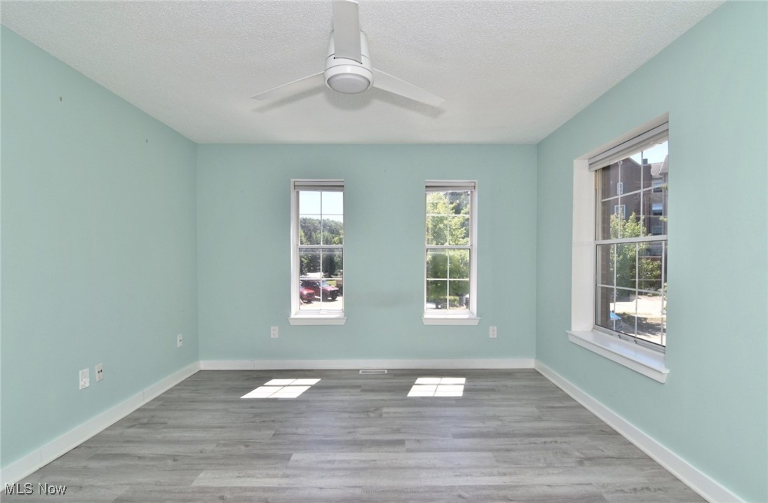 Fox Hollow/Woodhawk Condo Ph 2 - Residential