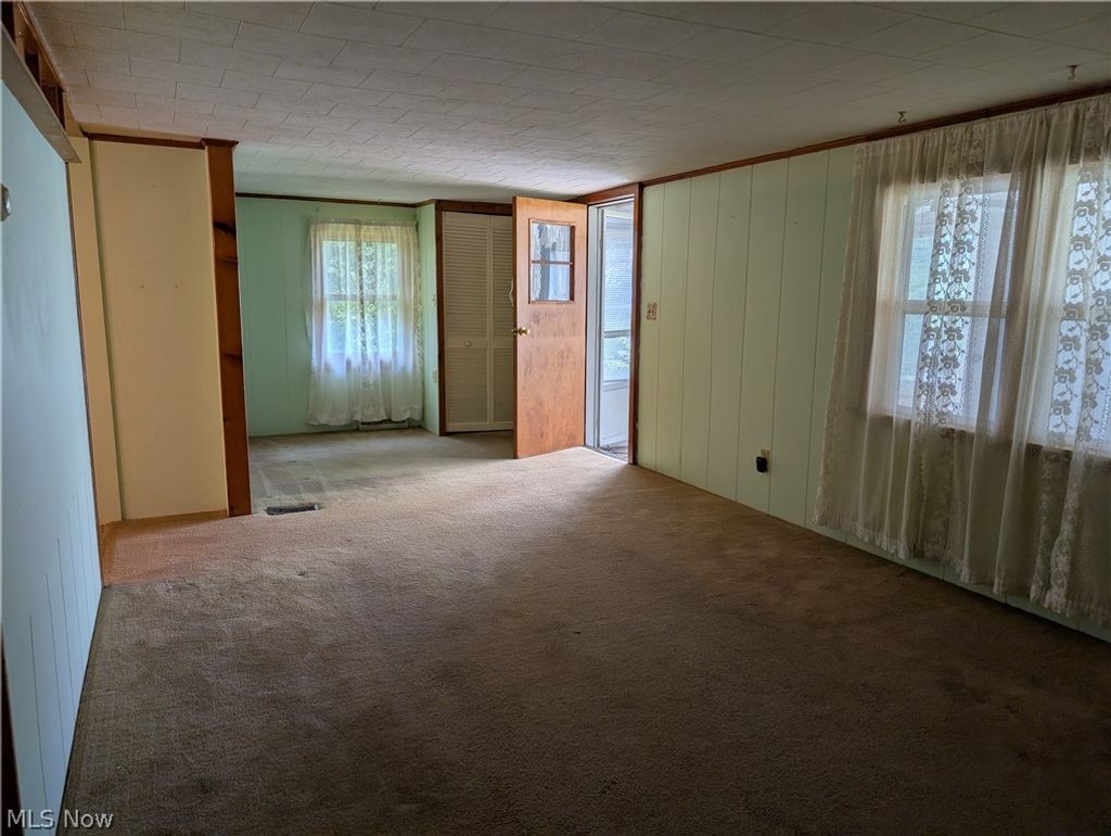 Photo of 45804 Yeager Drive, East Liverpool, OH 43920 (MLS # 5197110)