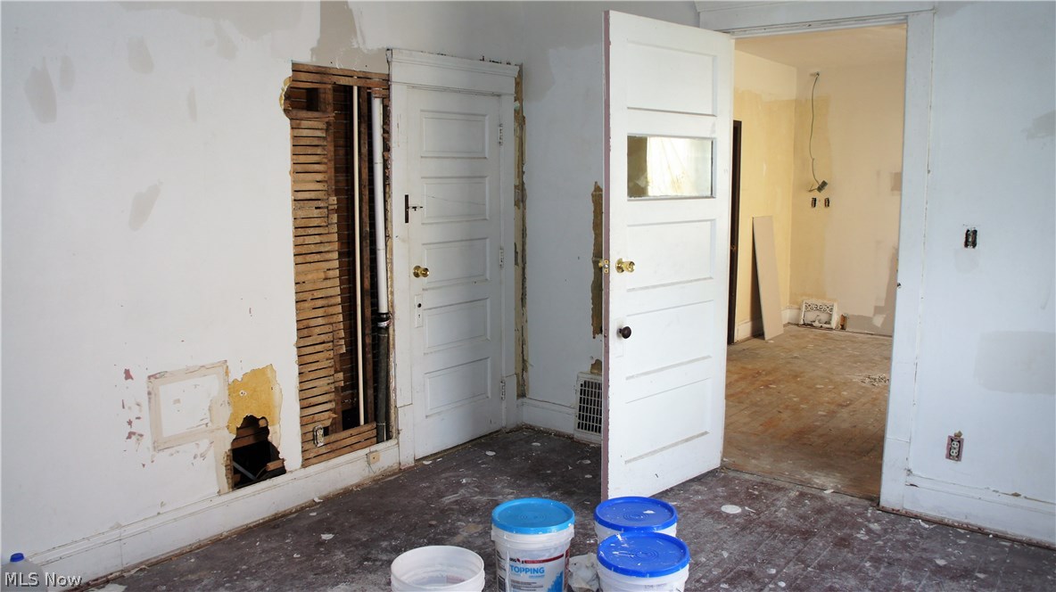 Alice Mcneils Gale Allotment - Residential Income