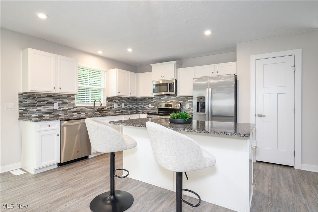 Streetsboro, Ohio 44241, United States, 3 Bedrooms Bedrooms, ,2 BathroomsBathrooms,Residential,Active,197881