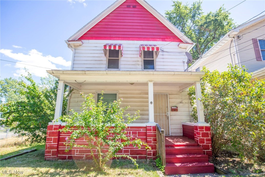 Eatons Goodyear - Residential Lease