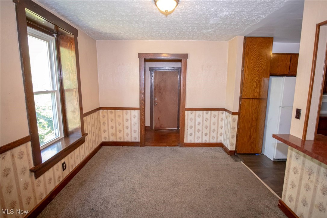 Eatons Goodyear - Residential Lease