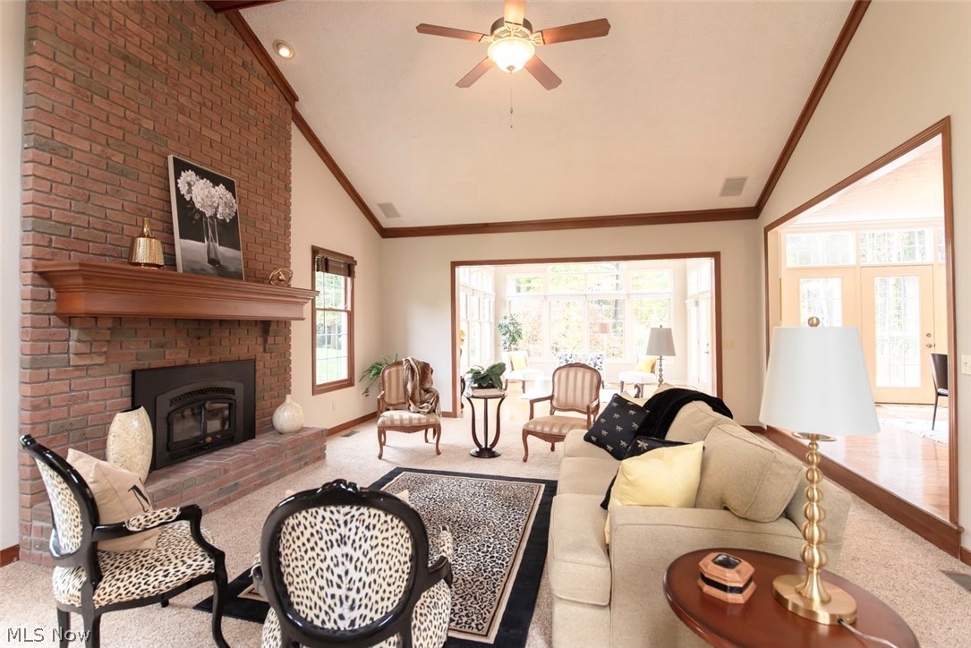 Oak Point Commons - Residential
