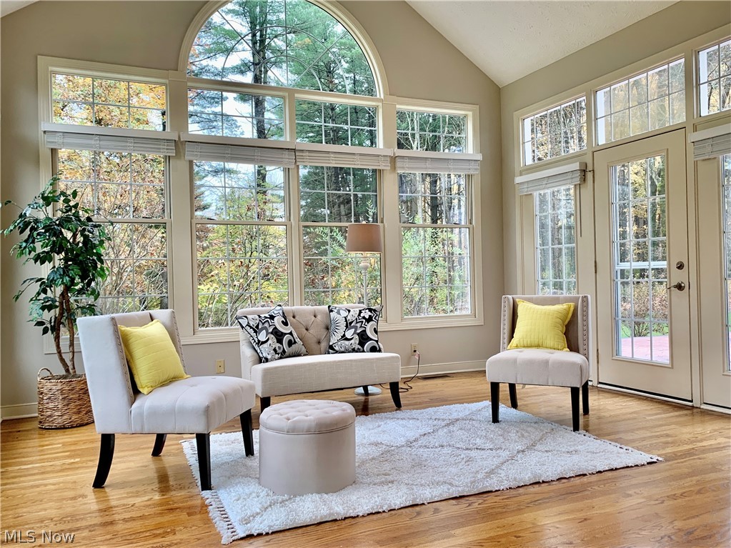 Oak Point Commons - Residential