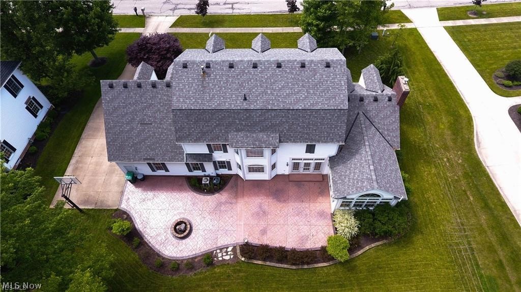 Oak Point Commons - Residential