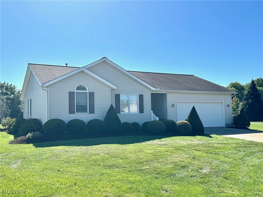 Like New One Owner 3BR/2BA Ranch Home on a .85 acre cul-de-sac lot bordering the Creston Park in the very sought after Parkside subdivision and Norwayne School District.  Owner has take exceptional care of this property.  Clean unfinished full basement with second laundry and utility sink.  Roof shingles 2013, water heater 2018, Furnace/AC & humidifier 2020.