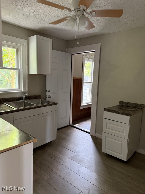 Colonial Homes - Residential