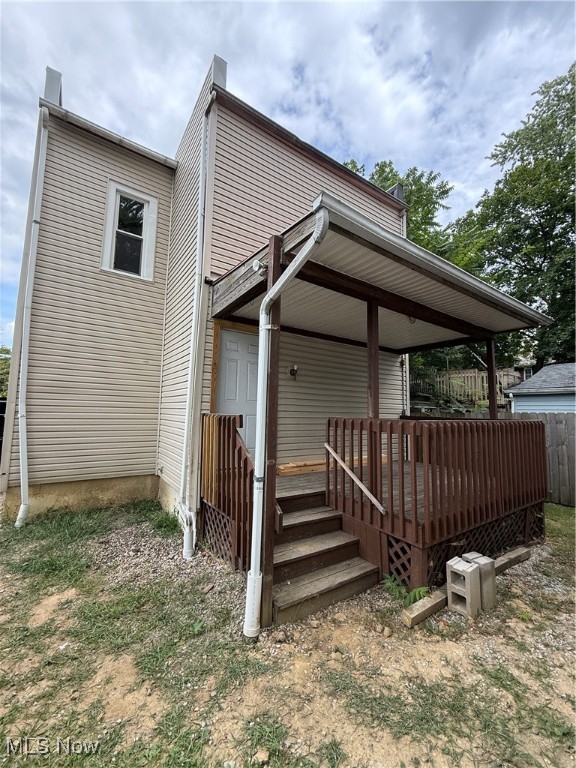 Colonial Homes - Residential