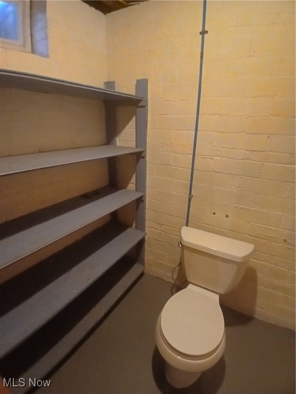 Mill Crk Land Co - Residential Lease