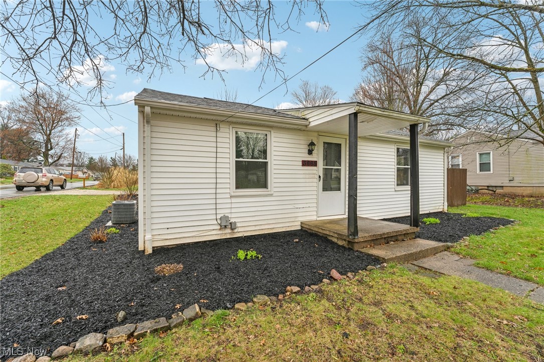 3665 Marcella Avenue, Stow, Ohio image 8