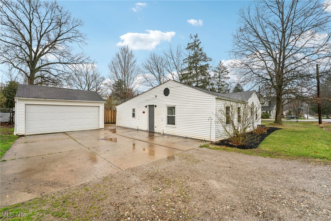 3665 Marcella Avenue, Stow, Ohio image 10