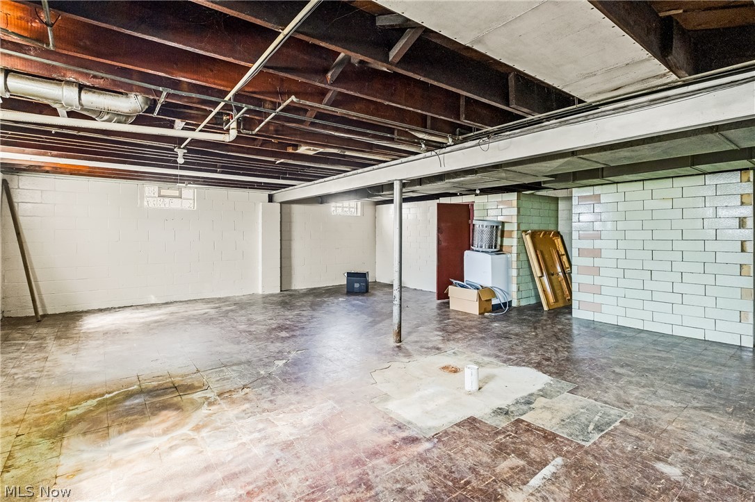 Mary M Creed - Residential