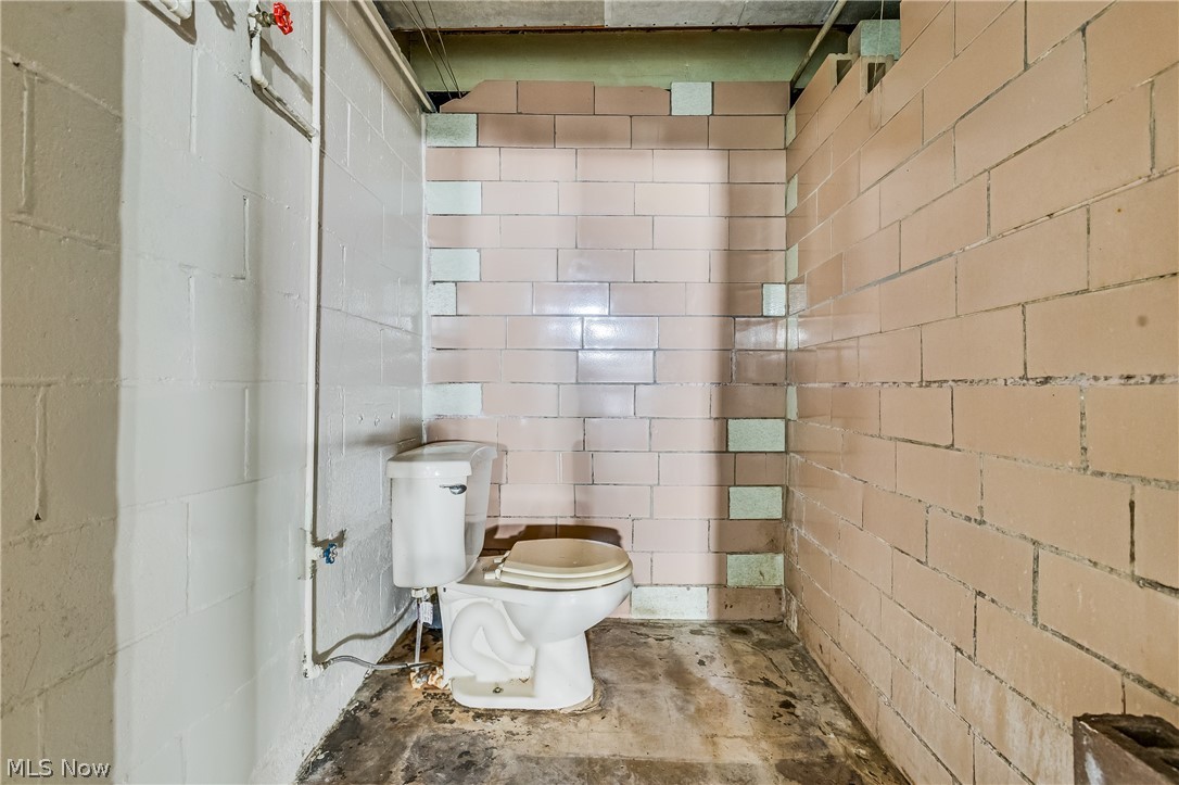 Mary M Creed - Residential