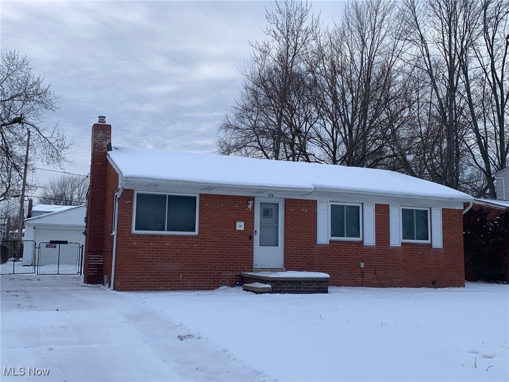 Photo of 728 Georgetown Avenue, Elyria, OH 44035 (MLS # 5177491)