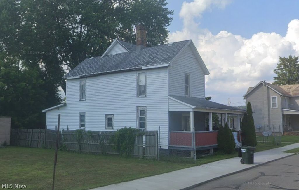 Photo of 205 Mccrea Avenue, Dennison, OH 44621 (MLS # 5197196)