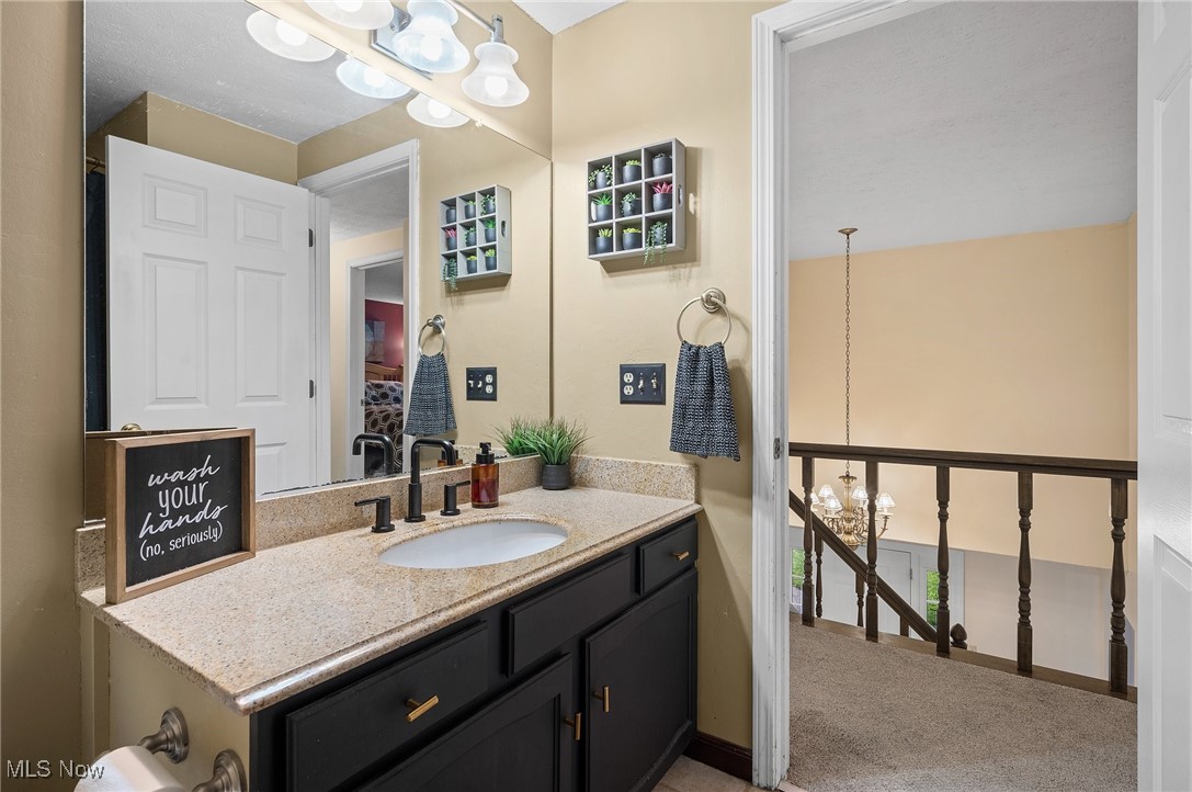 16538 S White Oaks Drive, Strongsville, Ohio image 35