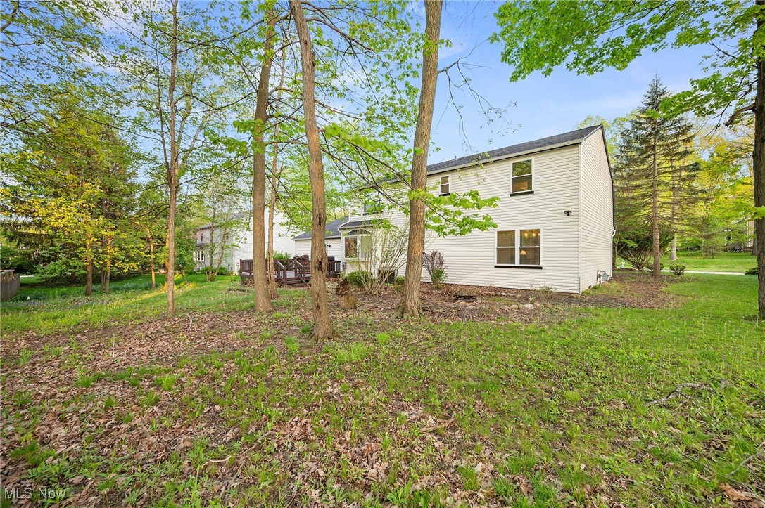 16538 S White Oaks Drive, Strongsville, Ohio image 48