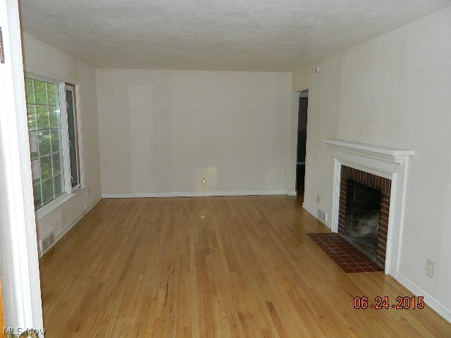 Elywood - Residential