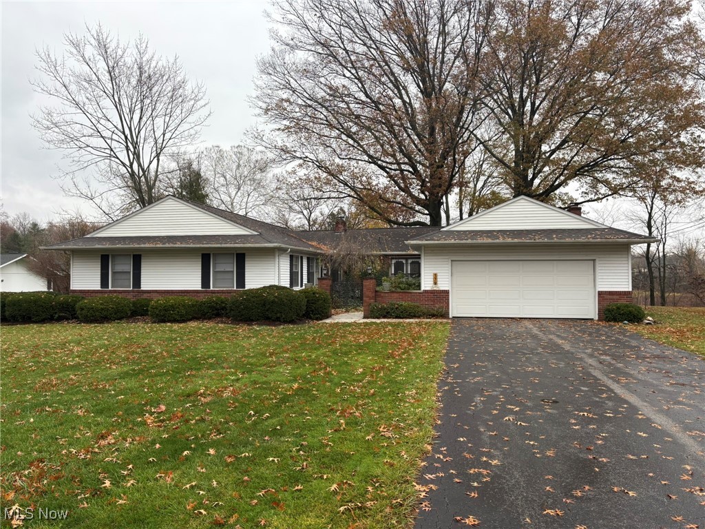 179 Brentview Drive, Grafton, Ohio image 1