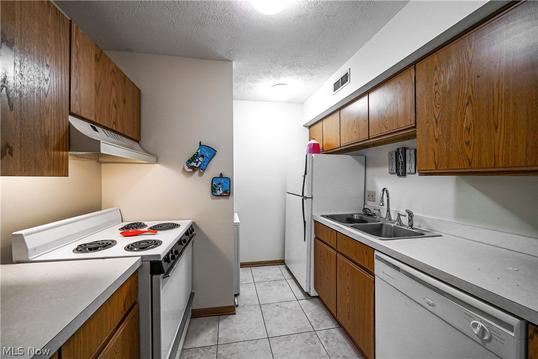 Wiley Buchtel Place - Residential Income