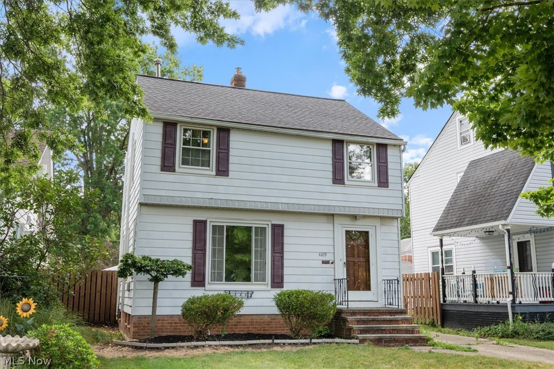 Riverside Manor - Residential