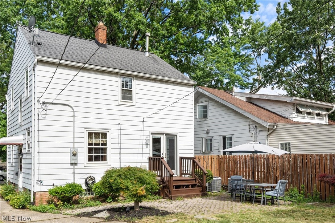 Riverside Manor - Residential