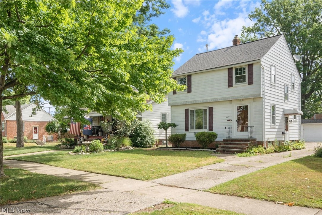 Riverside Manor - Residential