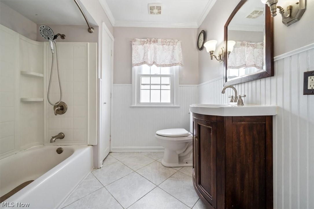 Riverside Manor - Residential